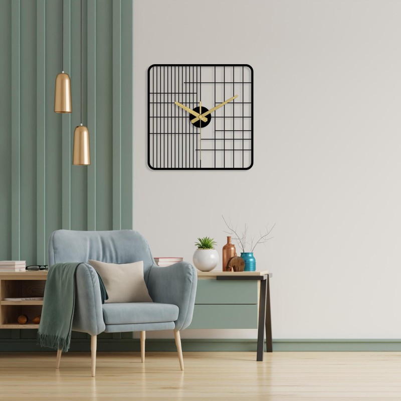 Simple Metal Art Clock Decoration