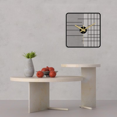 Simple Metal Art Clock Decoration